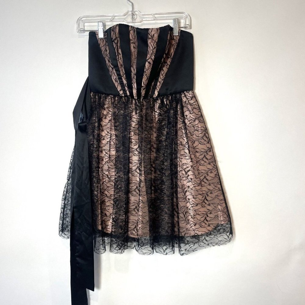 Max & Cleo Strapless Mini Cocktail Dress Womens‎ 4 Black Lace Satin Waist Bow